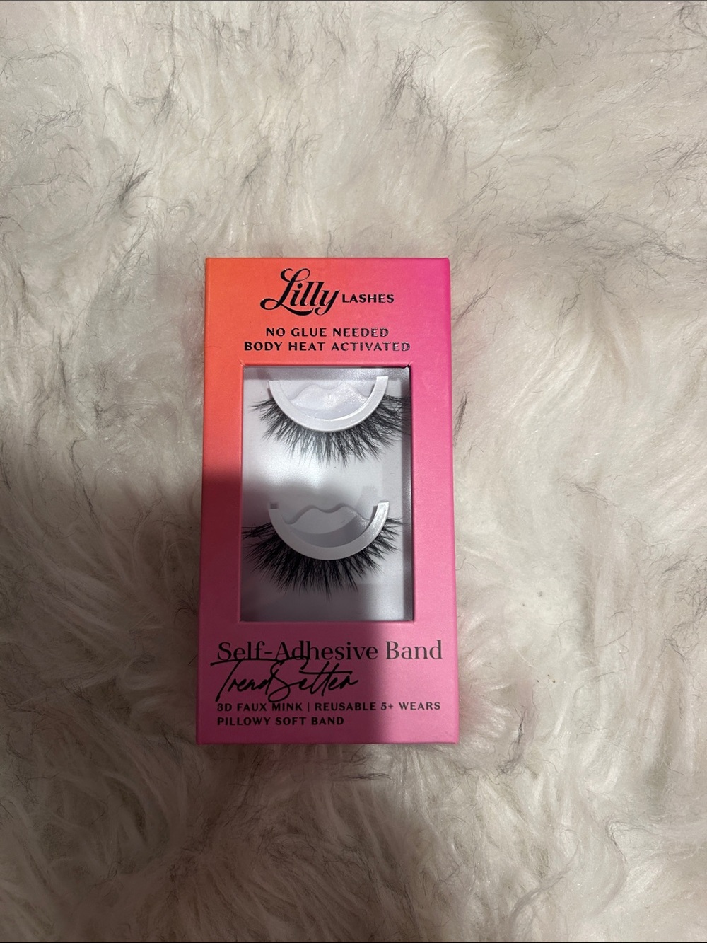 Lilly Lashes TrendSetter Natural Volume + Long Length SELF-ADHESIVE LASHES